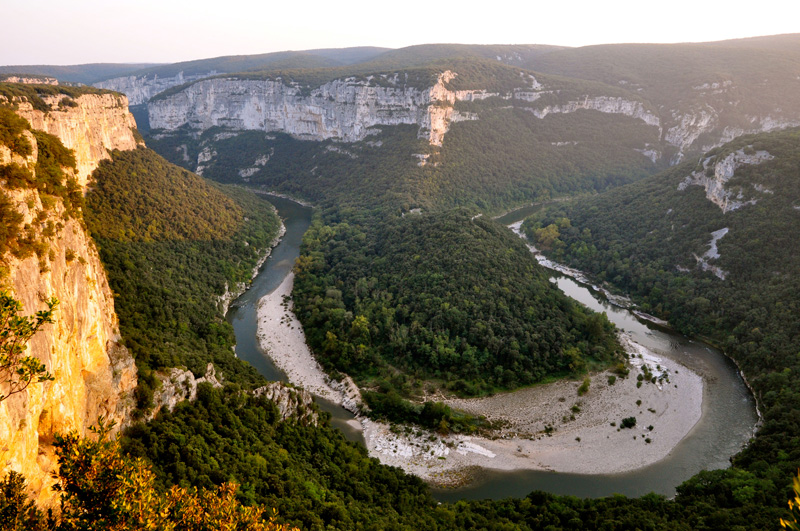 Fichier:Gorges-ardeche00.jpg