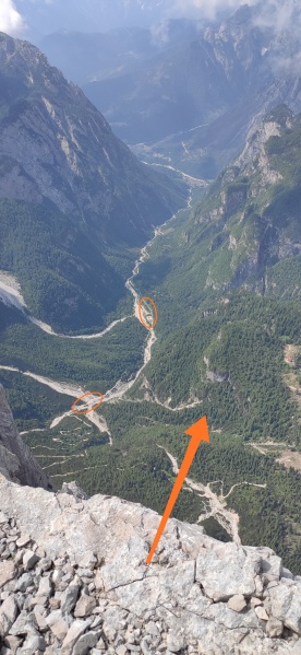 Fichier:Exit bouze loin.jpeg