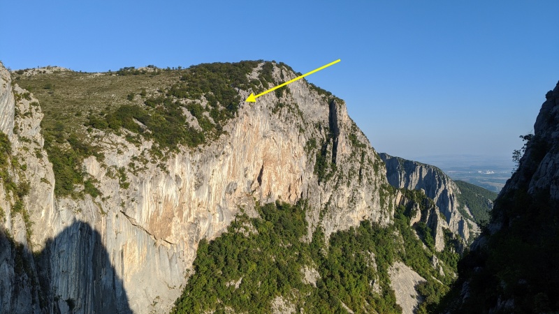 Fichier:Skaklya Waterfall.jpg