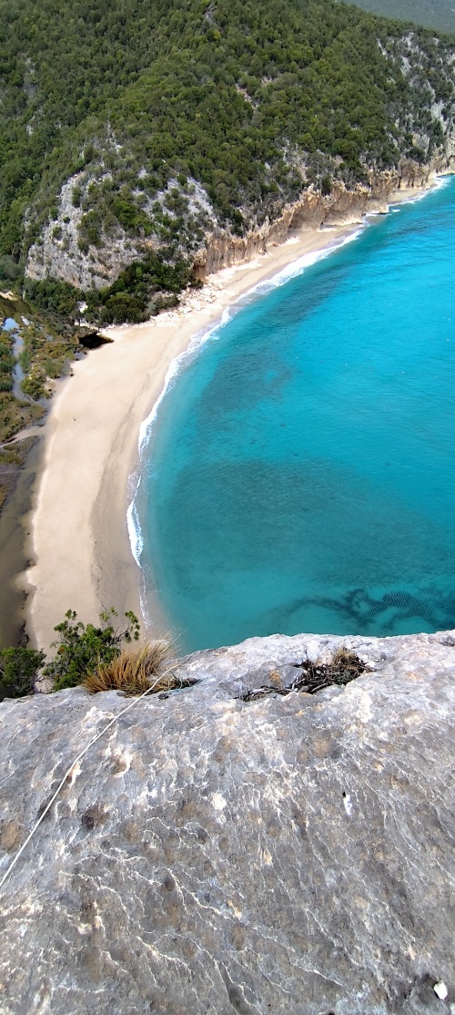 Exit cala luna 2.jpg